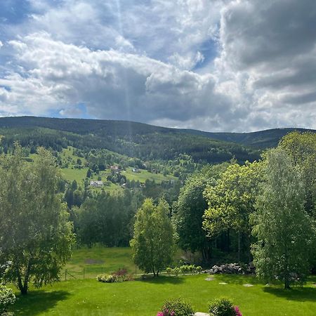 Apartamety I Pokoje Goscinne Na Jaskolczej Świeradów-Zdrój Esterno foto