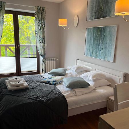 Apartamety I Pokoje Goscinne Na Jaskolczej Świeradów-Zdrój Esterno foto
