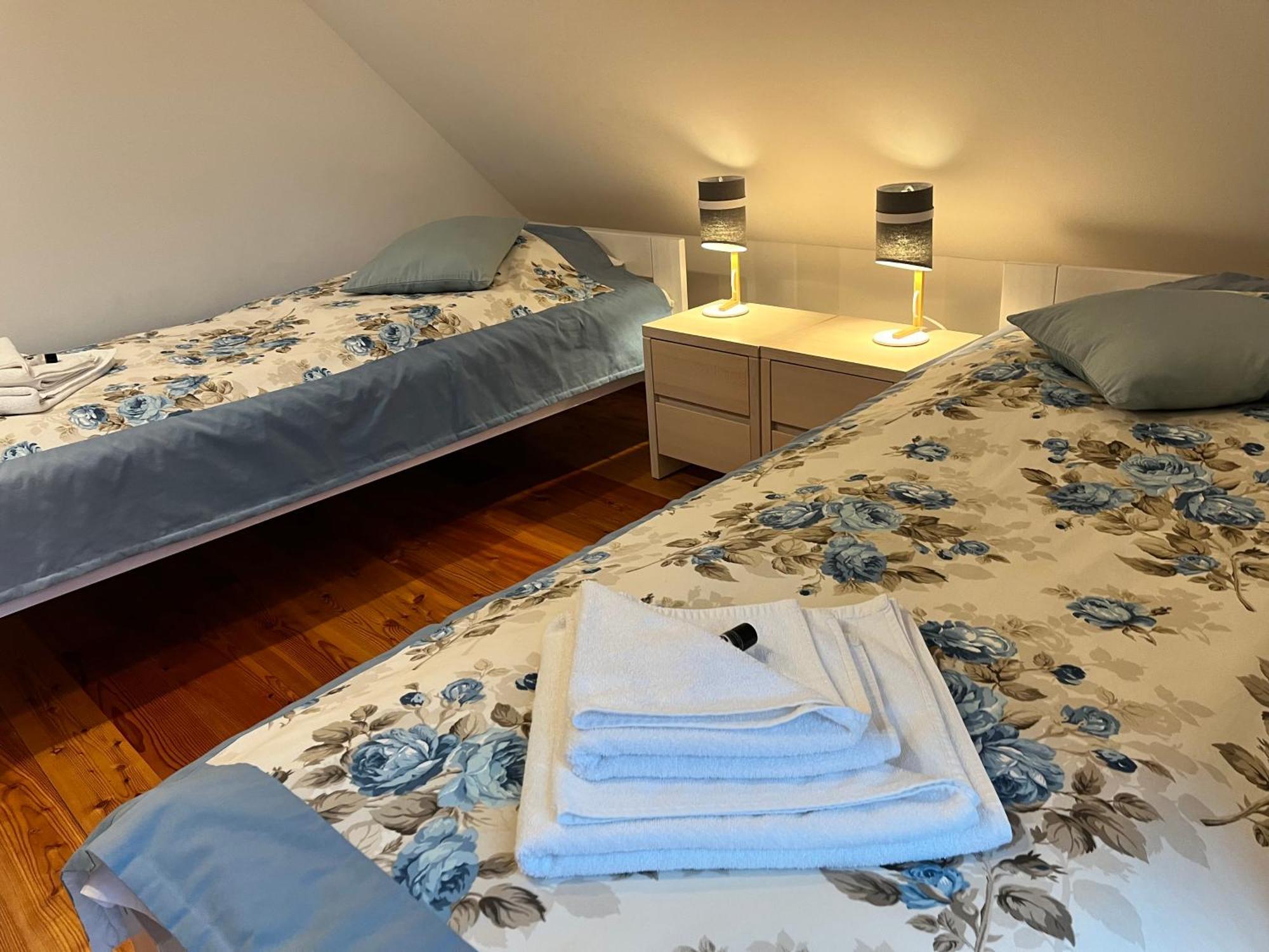 Apartamety I Pokoje Goscinne Na Jaskolczej Świeradów-Zdrój Esterno foto