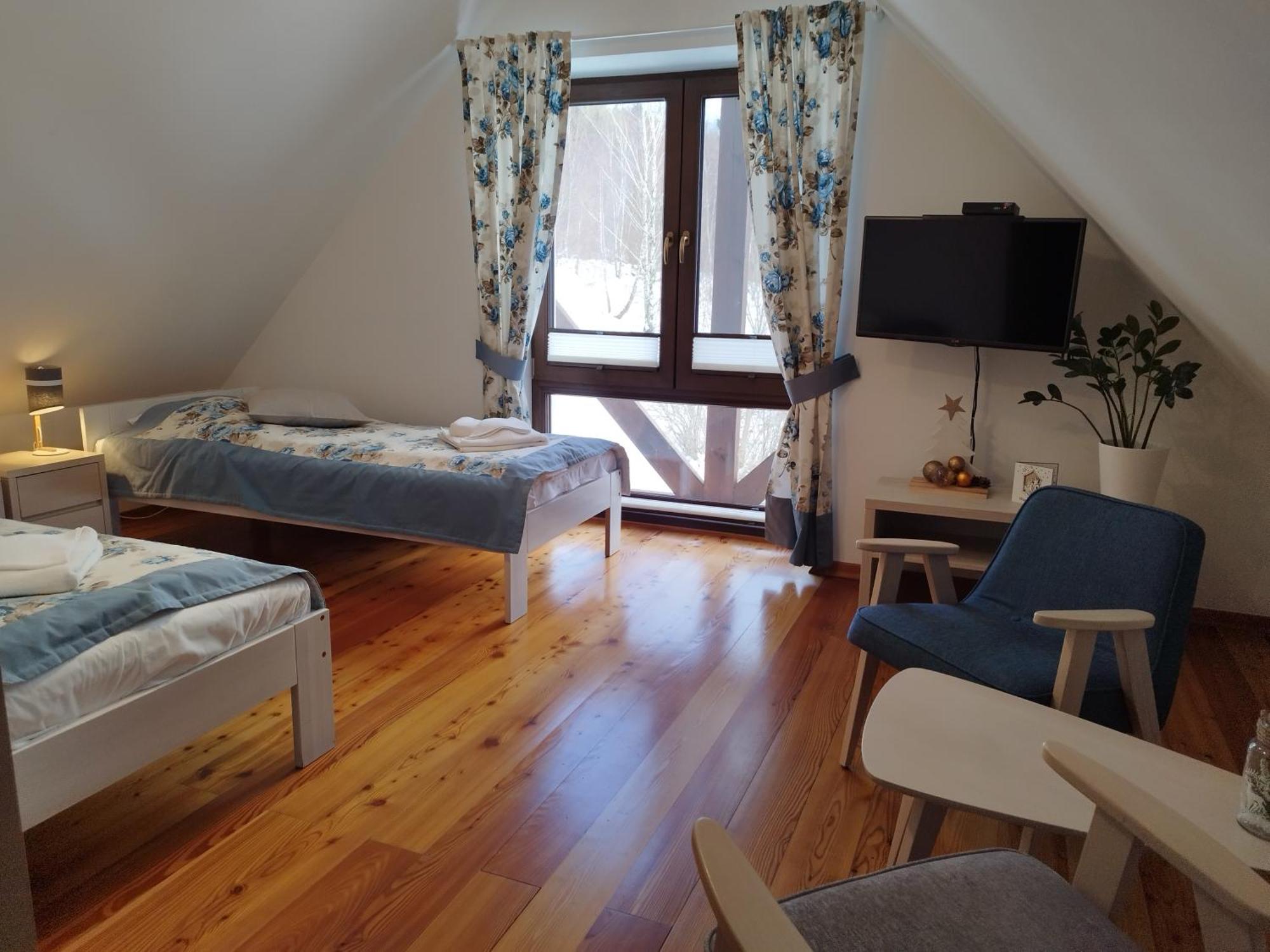 Apartamety I Pokoje Goscinne Na Jaskolczej Świeradów-Zdrój Esterno foto