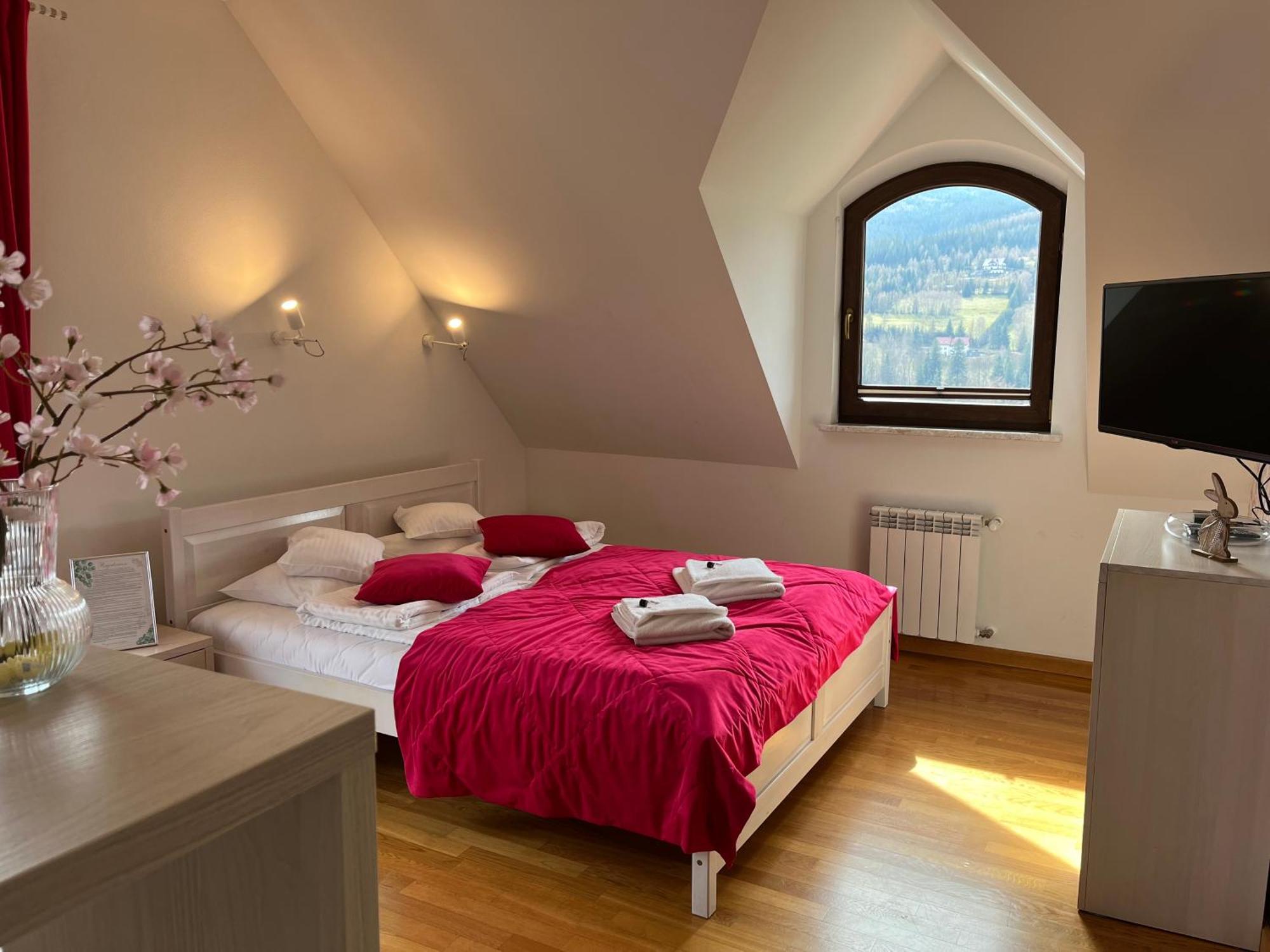 Apartamety I Pokoje Goscinne Na Jaskolczej Świeradów-Zdrój Esterno foto