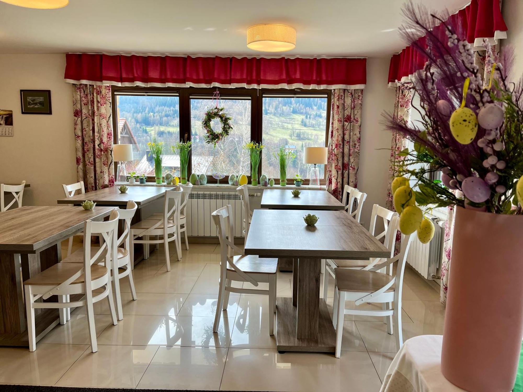 Apartamety I Pokoje Goscinne Na Jaskolczej Świeradów-Zdrój Esterno foto
