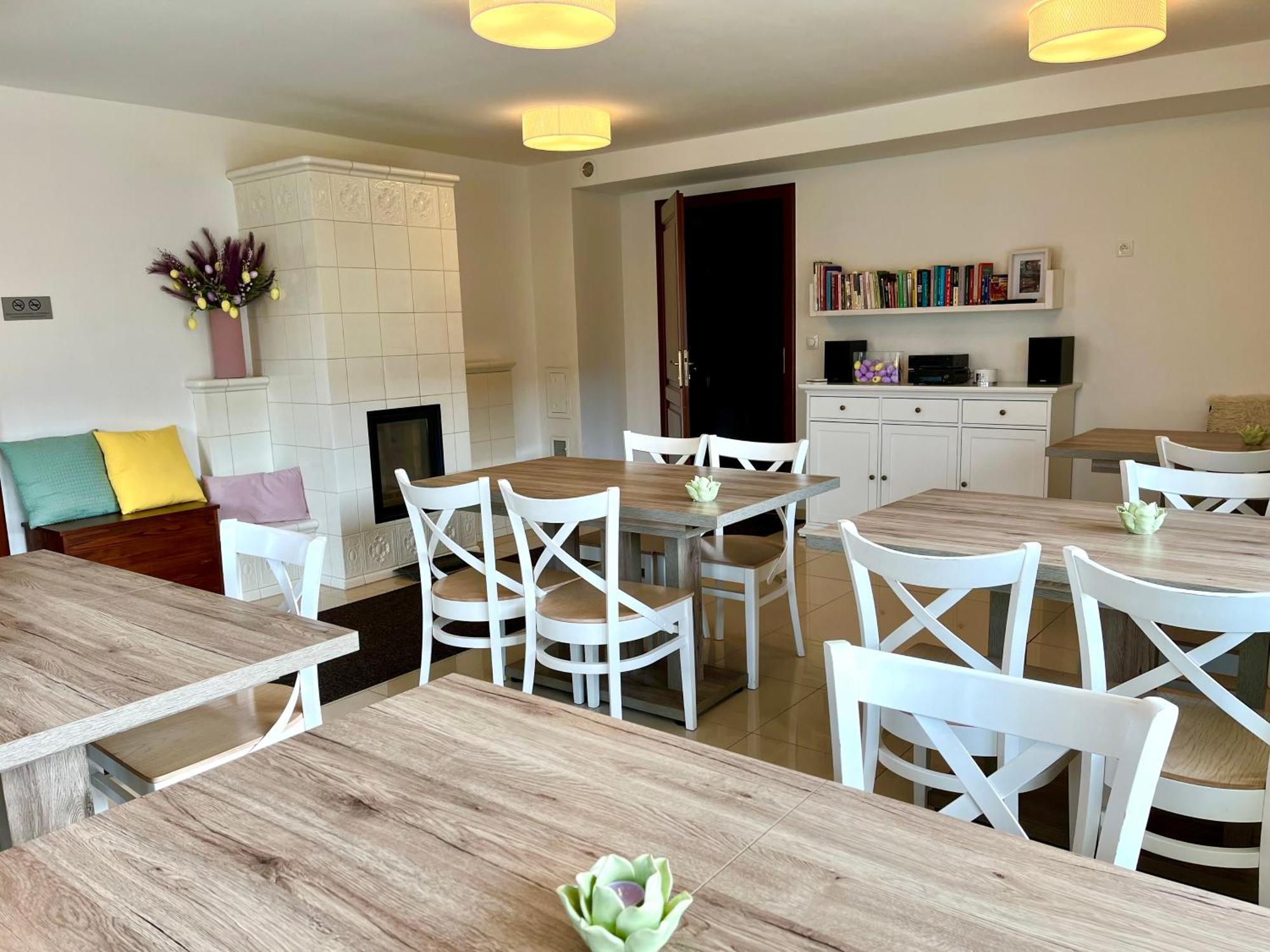 Apartamety I Pokoje Goscinne Na Jaskolczej Świeradów-Zdrój Esterno foto