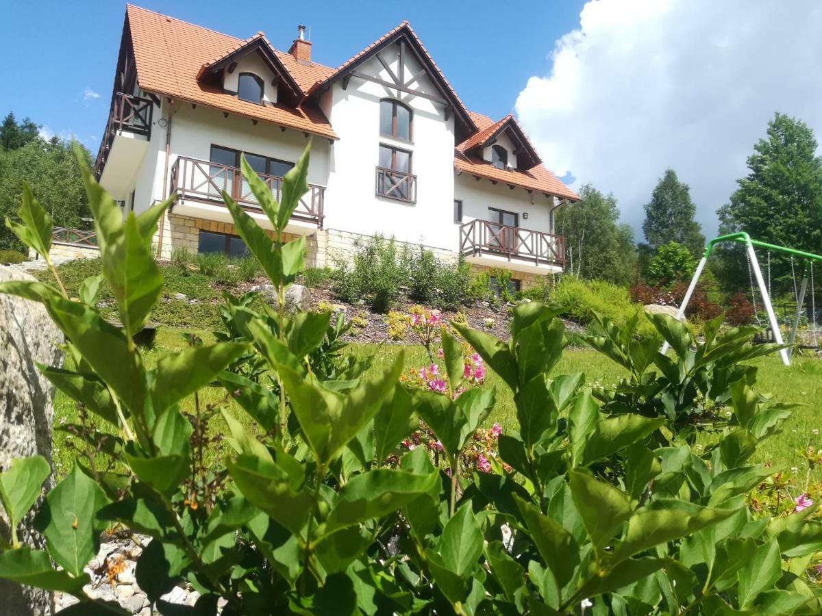 Apartamety I Pokoje Goscinne Na Jaskolczej Świeradów-Zdrój Esterno foto